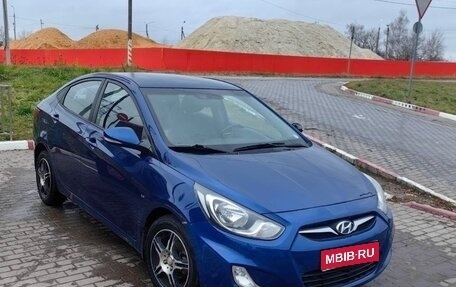 Hyundai Solaris II рестайлинг, 2012 год, 680 000 рублей, 1 фотография