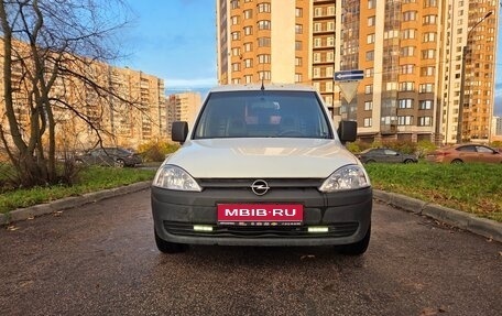 Opel Combo C, 2008 год, 250 000 рублей, 1 фотография