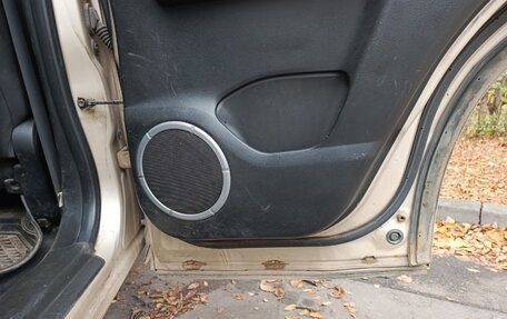 Suzuki Grand Vitara, 2005 год, 600 000 рублей, 31 фотография