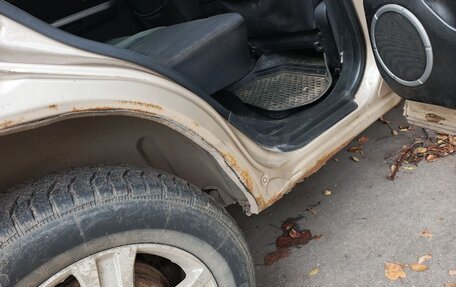 Suzuki Grand Vitara, 2005 год, 600 000 рублей, 29 фотография