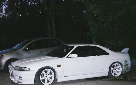 Nissan Skyline, 1996 год, 799 999 рублей, 2 фотография