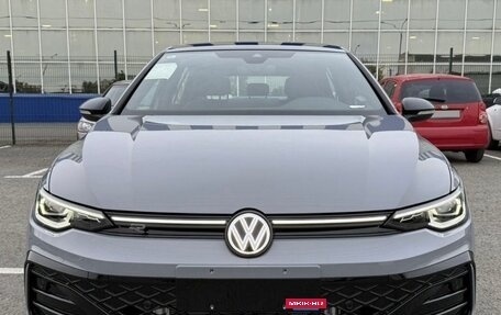 Volkswagen Golf VIII, 2025 год, 2 820 000 рублей, 2 фотография