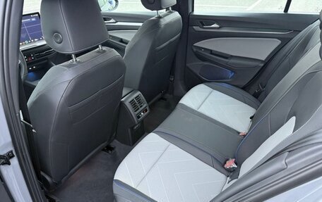 Volkswagen Golf VIII, 2025 год, 2 820 000 рублей, 11 фотография