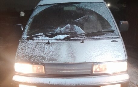 Toyota MasterAce Surf, 1990 год, 140 000 рублей, 2 фотография