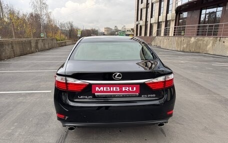 Lexus ES VII, 2013 год, 2 300 000 рублей, 6 фотография