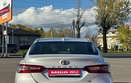 Toyota Camry, 2018 год, 2 950 000 рублей, 6 фотография