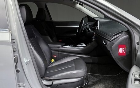 Hyundai Sonata VIII, 2021 год, 1 800 000 рублей, 12 фотография