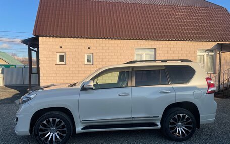 Toyota Land Cruiser Prado 150 рестайлинг 2, 2015 год, 3 400 000 рублей, 1 фотография