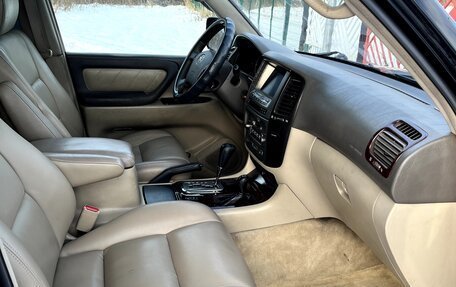 Toyota Land Cruiser 100 рестайлинг 2, 2005 год, 1 900 000 рублей, 9 фотография