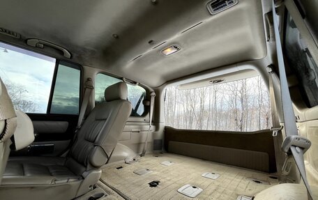 Toyota Land Cruiser 100 рестайлинг 2, 2005 год, 1 900 000 рублей, 11 фотография