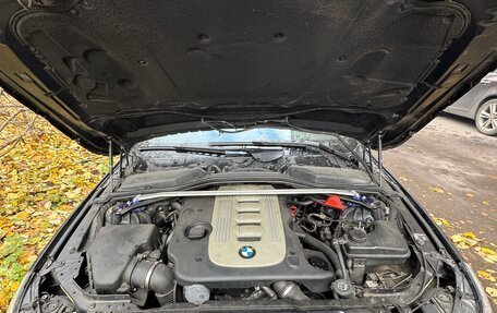 BMW 5 серия, 2005 год, 1 890 000 рублей, 12 фотография