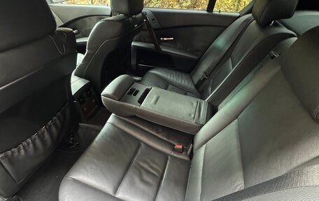 BMW 5 серия, 2005 год, 1 890 000 рублей, 11 фотография