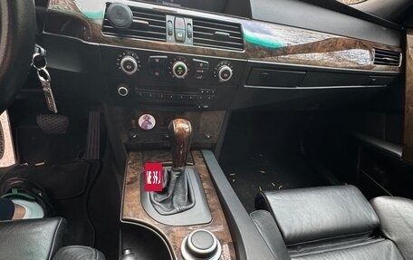 BMW 5 серия, 2005 год, 1 890 000 рублей, 5 фотография