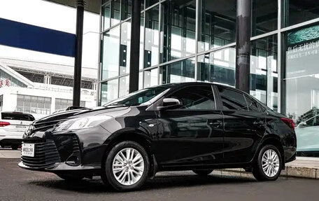 Toyota Vios III, 2022 год, 1 300 069 рублей, 3 фотография