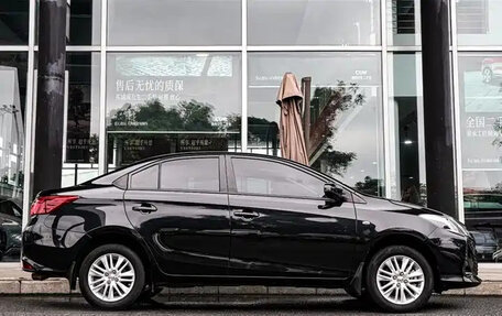 Toyota Vios III, 2022 год, 1 300 069 рублей, 6 фотография