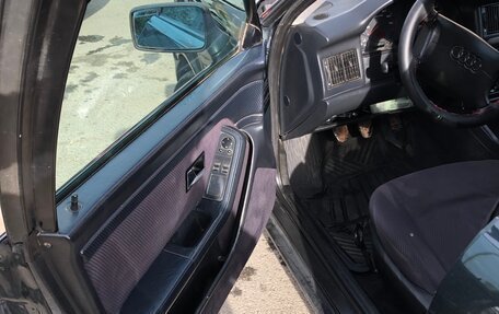 Audi 80, 1994 год, 400 000 рублей, 17 фотография