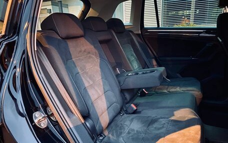 Volkswagen Tiguan II, 2017 год, 2 160 000 рублей, 9 фотография