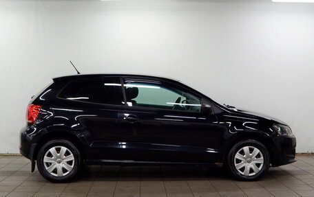 Volkswagen Polo VI (EU Market), 2011 год, 380 000 рублей, 3 фотография