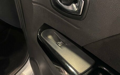 Renault Kaptur I рестайлинг, 2019 год, 1 595 000 рублей, 28 фотография