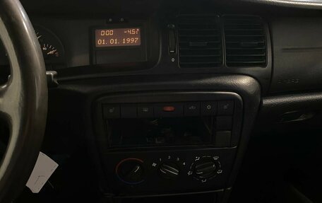 Opel Vectra B рестайлинг, 2000 год, 165 000 рублей, 13 фотография