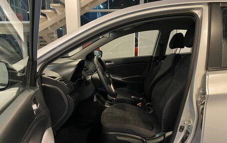 Hyundai Solaris II рестайлинг, 2014 год, 710 000 рублей, 17 фотография