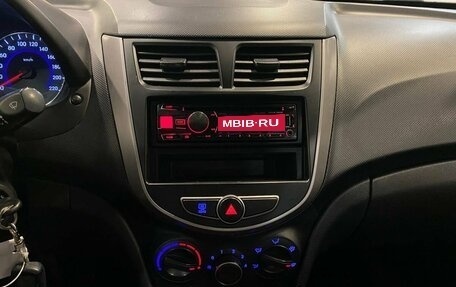 Hyundai Solaris II рестайлинг, 2014 год, 710 000 рублей, 14 фотография