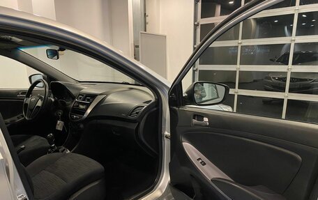 Hyundai Solaris II рестайлинг, 2014 год, 710 000 рублей, 28 фотография