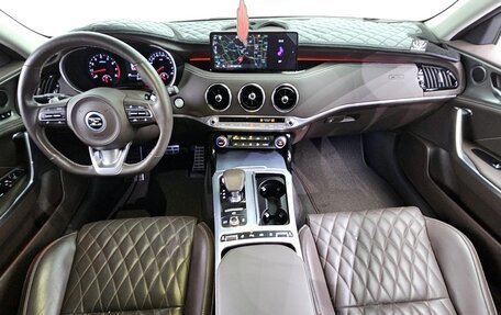 KIA Stinger I, 2021 год, 2 999 999 рублей, 7 фотография