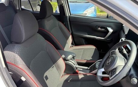 Toyota Raize I, 2021 год, 1 440 007 рублей, 13 фотография