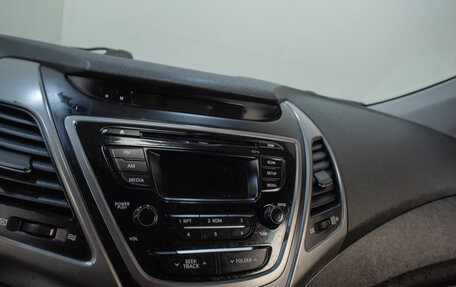 Hyundai Elantra V, 2015 год, 899 000 рублей, 13 фотография