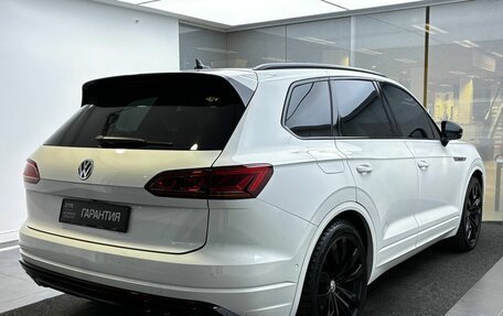 Volkswagen Touareg III, 2019 год, 5 359 000 рублей, 6 фотография