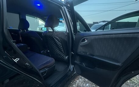 Honda Stream II, 2009 год, 1 090 000 рублей, 24 фотография