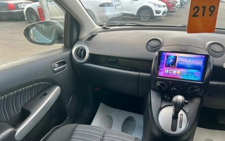 Mazda Demio III (DE), 2009 год, 739 000 рублей, 14 фотография