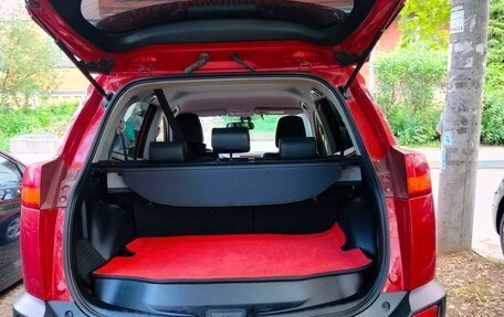 Toyota RAV4, 2014 год, 1 699 000 рублей, 8 фотография