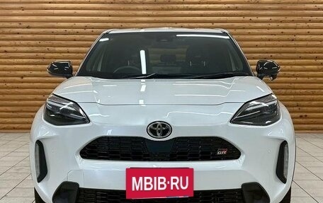 Toyota Yaris Cross, 2022 год, 1 590 007 рублей, 2 фотография