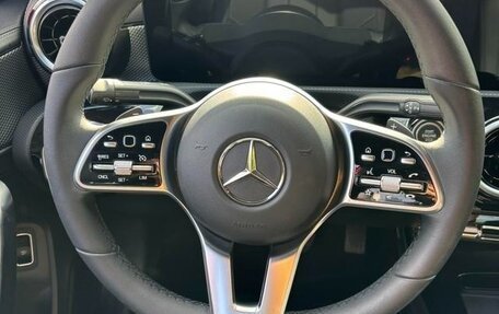 Mercedes-Benz A-Класс, 2021 год, 1 813 000 рублей, 9 фотография