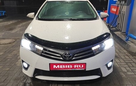 Toyota Corolla, 2013 год, 1 100 000 рублей, 10 фотография