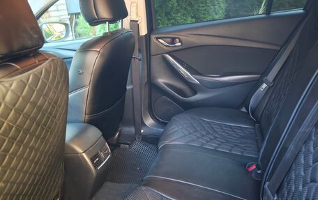 Mazda 6, 2018 год, 1 850 000 рублей, 10 фотография