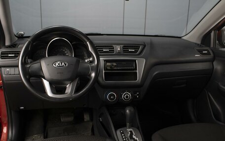 KIA Rio III рестайлинг, 2013 год, 850 000 рублей, 6 фотография