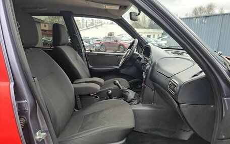 Chevrolet Niva I рестайлинг, 2015 год, 411 000 рублей, 13 фотография