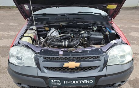 Chevrolet Niva I рестайлинг, 2015 год, 411 000 рублей, 11 фотография