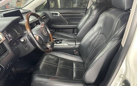 Lexus RX IV рестайлинг, 2018 год, 4 050 000 рублей, 7 фотография