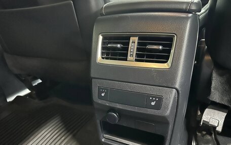 Lexus RX IV рестайлинг, 2018 год, 4 050 000 рублей, 12 фотография