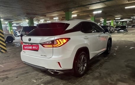 Lexus RX IV рестайлинг, 2018 год, 4 050 000 рублей, 4 фотография