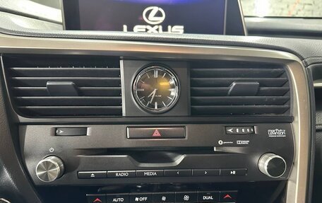 Lexus RX IV рестайлинг, 2018 год, 4 050 000 рублей, 14 фотография