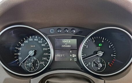 Mercedes-Benz M-Класс, 2010 год, 1 550 000 рублей, 13 фотография