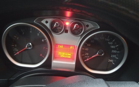 Ford Focus II рестайлинг, 2010 год, 550 000 рублей, 5 фотография