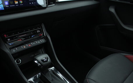 Skoda Karoq I, 2025 год, 3 100 000 рублей, 9 фотография