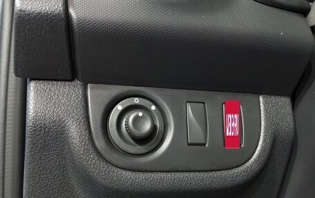 Renault Sandero II рестайлинг, 2020 год, 1 250 000 рублей, 14 фотография