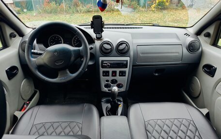 Renault Logan I, 2005 год, 215 000 рублей, 9 фотография